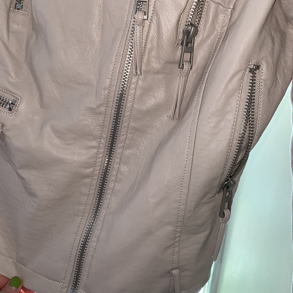 Size large, mauve, faux leather jacket - Picture 5 of 7